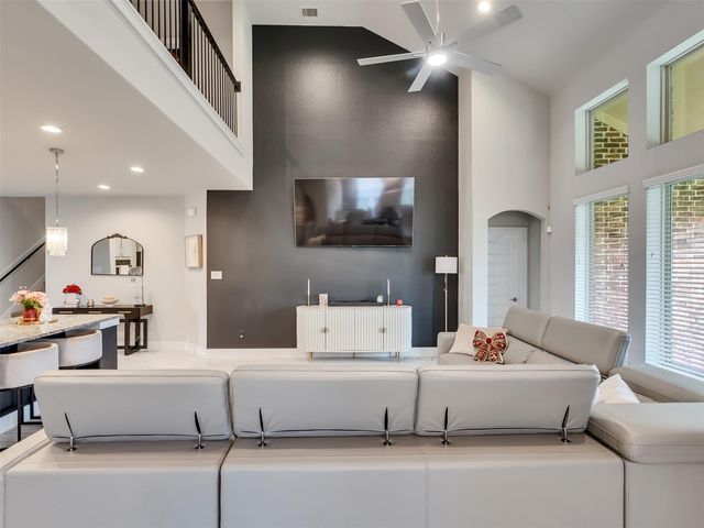 251 Upland Drive, Waller, TX 77484