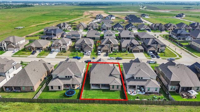 251 Upland Drive, Waller, TX 77484
