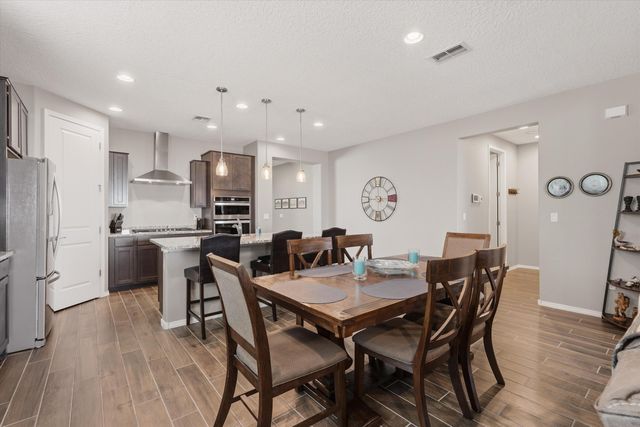 2955 Kings Canyon Loop NE, Rio Rancho, NM 87144