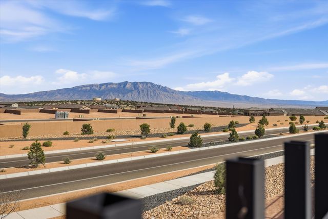 2955 Kings Canyon Loop NE, Rio Rancho, NM 87144