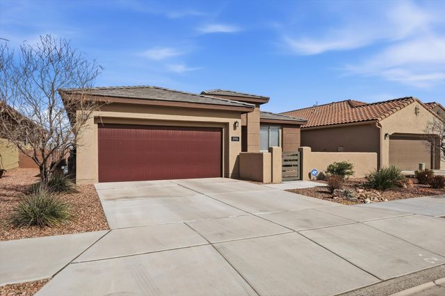 2955 Kings Canyon Loop NE, Rio Rancho, NM 87144