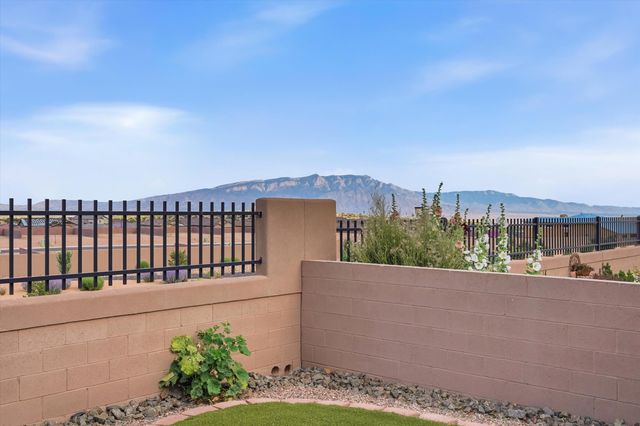 2955 Kings Canyon Loop NE, Rio Rancho, NM 87144