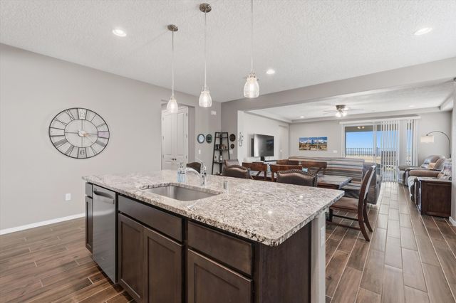 2955 Kings Canyon Loop NE, Rio Rancho, NM 87144