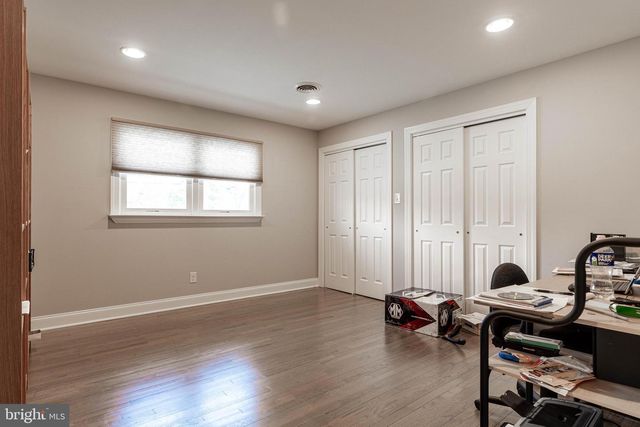 303 EAYRESTOWN RD, Southampton, NJ 08088