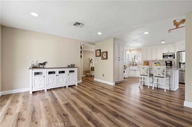 27816 Ridgegrove, Saugus, CA 91350