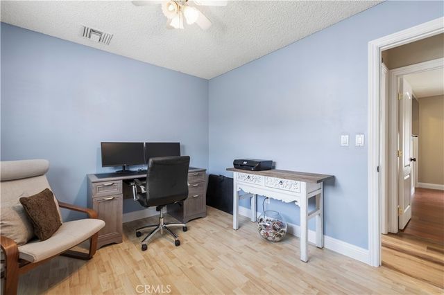 27816 Ridgegrove, Saugus, CA 91350