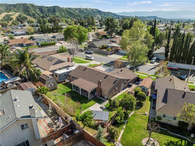 27816 Ridgegrove, Saugus, CA 91350