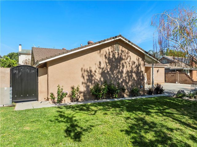 27816 Ridgegrove, Saugus, CA 91350