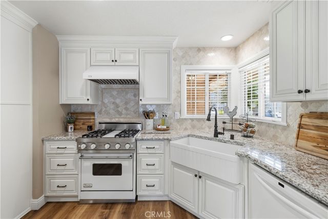 27816 Ridgegrove, Saugus, CA 91350