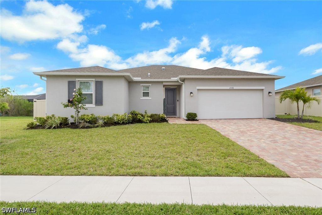 17338 GULF PRESERVE DR, Fort Myers, FL 33908