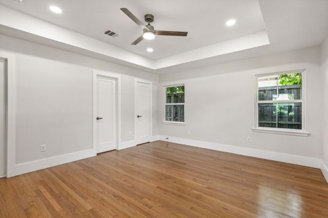 5917 Waggoner Drive, Dallas, TX 75230
