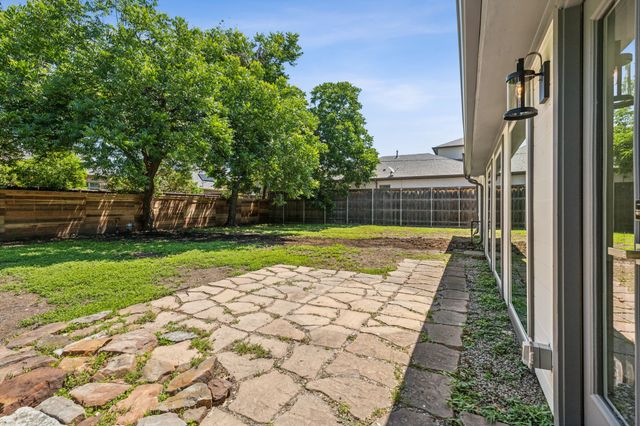 5917 Waggoner Drive, Dallas, TX 75230