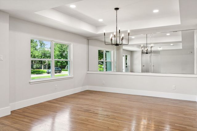 5917 Waggoner Drive, Dallas, TX 75230