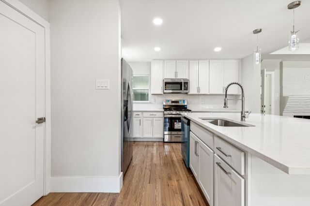 5917 Waggoner Drive, Dallas, TX 75230