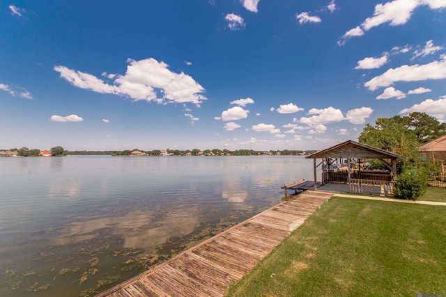 13603 Riverlake Dr, Covington, LA 70435