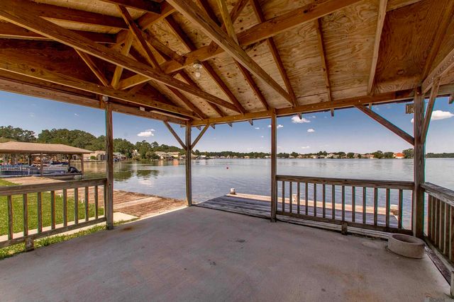 13603 Riverlake Dr, Covington, LA 70435