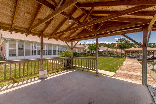 13603 Riverlake Dr, Covington, LA 70435