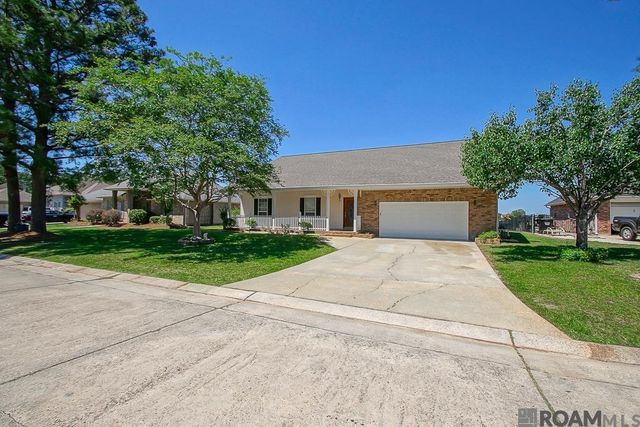 13603 Riverlake Dr, Covington, LA 70435