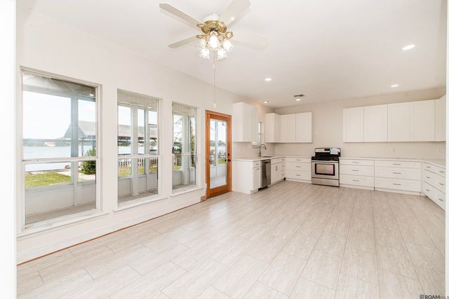 13603 Riverlake Dr, Covington, LA 70435