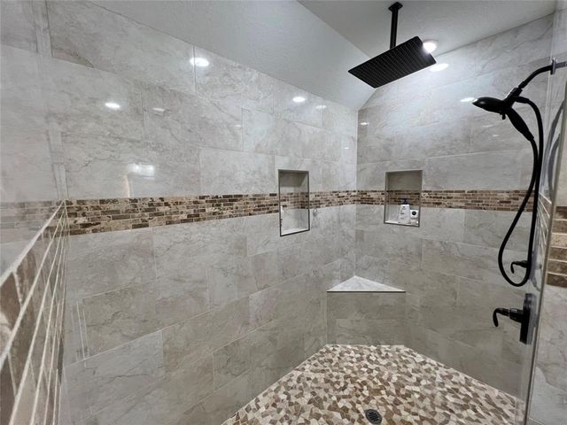 744 Quarter Horse Trail, Angleton, TX 77515