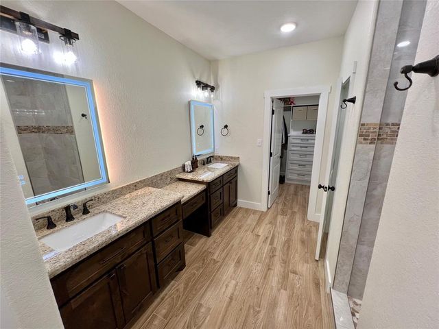 744 Quarter Horse Trail, Angleton, TX 77515