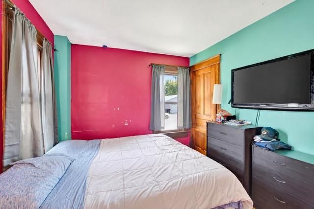 572 N Monroe Street, Waterloo, WI 53594
