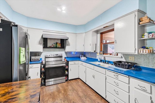 572 N Monroe Street, Waterloo, WI 53594