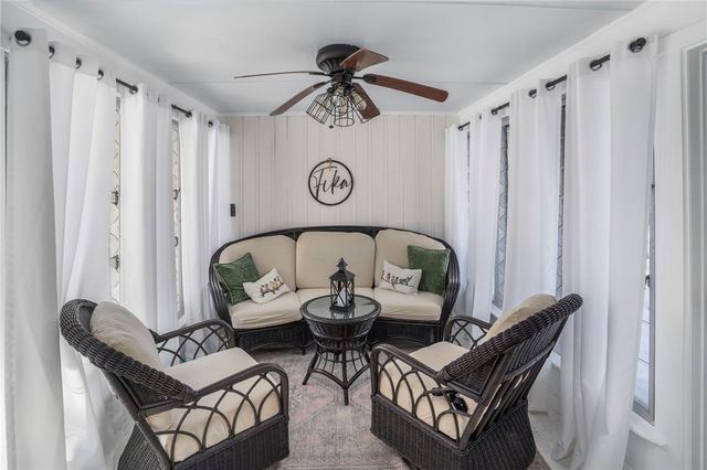 2 Ward Avenue, North Providence, RI 02904