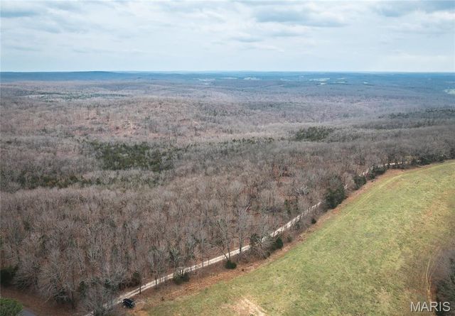 000 Highway Z, Vichy, MO 65580