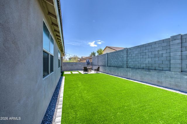 4417 W CHARLIE Drive, San Tan Valley, AZ 85144