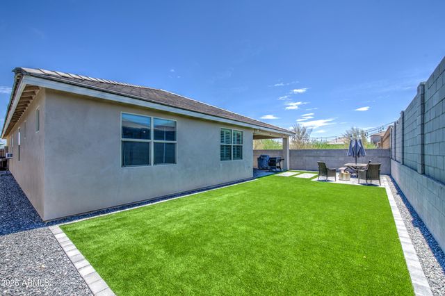 4417 W CHARLIE Drive, San Tan Valley, AZ 85144
