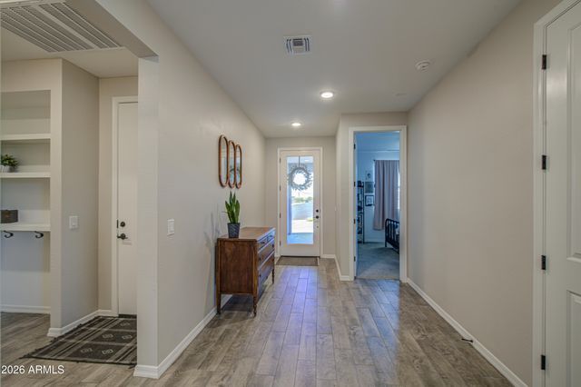 4417 W CHARLIE Drive, San Tan Valley, AZ 85144