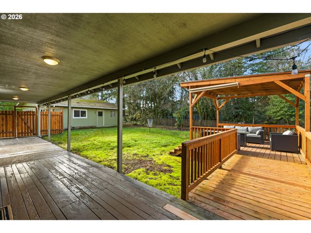 855 Nw 114TH Ave, Portland, OR 97229