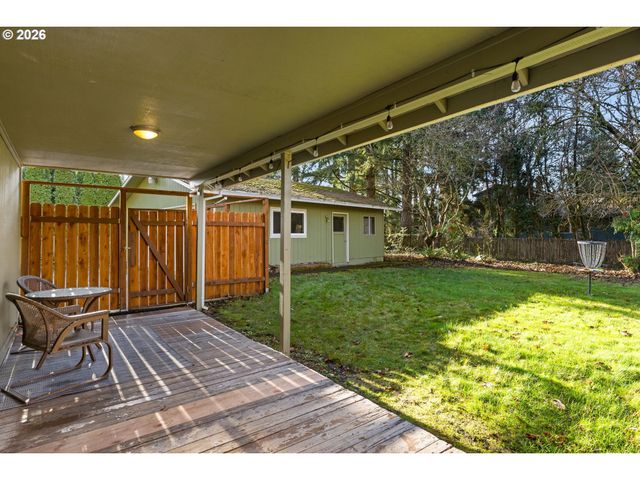 855 Nw 114TH Ave, Portland, OR 97229