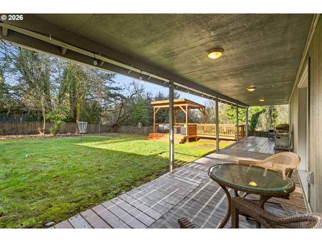 855 Nw 114TH Ave, Portland, OR 97229