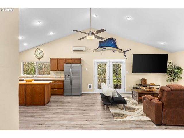 855 Nw 114TH Ave, Portland, OR 97229