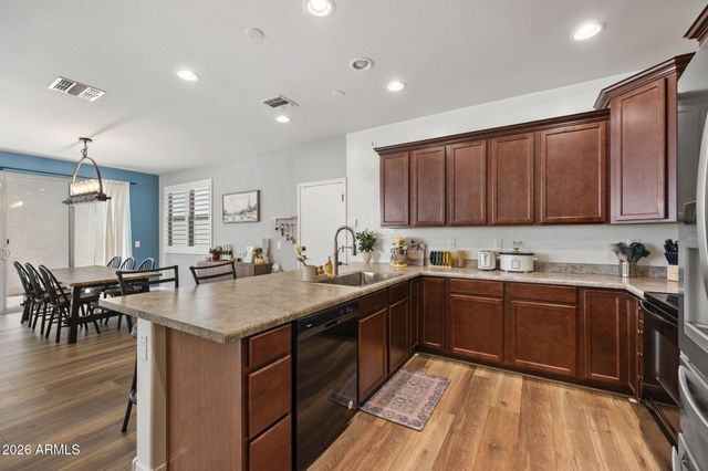 9410 S 34TH Lane, Laveen, AZ 85339