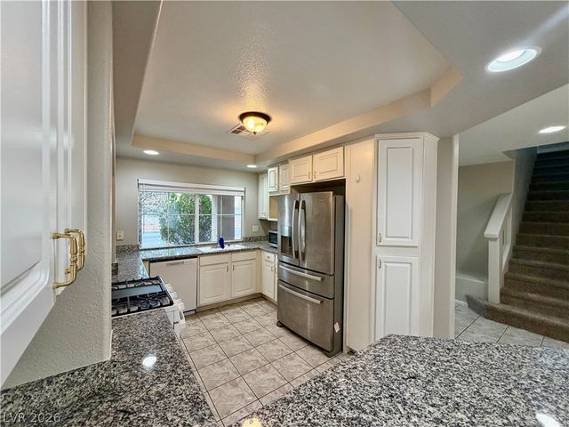 10865 Osage Winter Street, Henderson, NV 89052