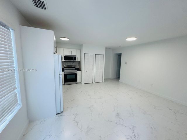 6959 NW 4th Ave, Miami, FL 33150
