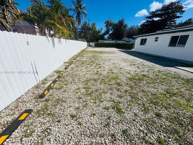 6959 NW 4th Ave, Miami, FL 33150