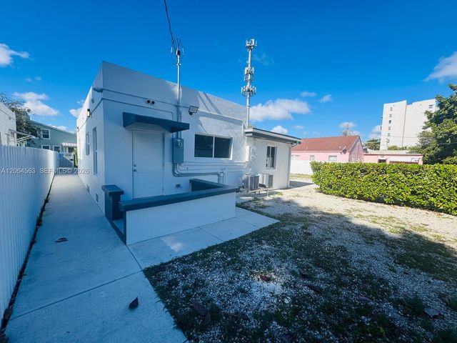 6959 NW 4th Ave, Miami, FL 33150