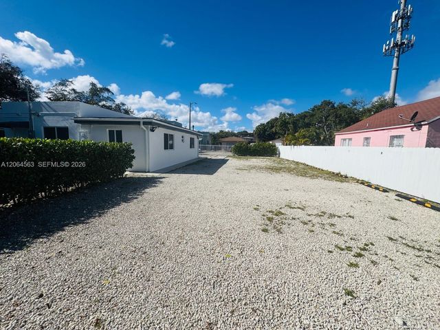 6959 NW 4th Ave, Miami, FL 33150