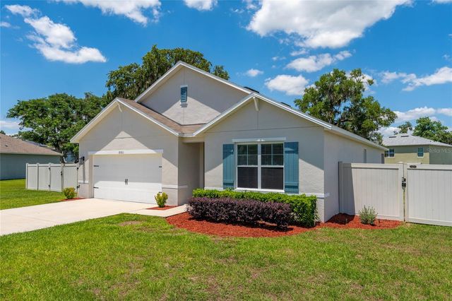 10511 BURLWOOD DRIVE, Leesburg, FL 34788