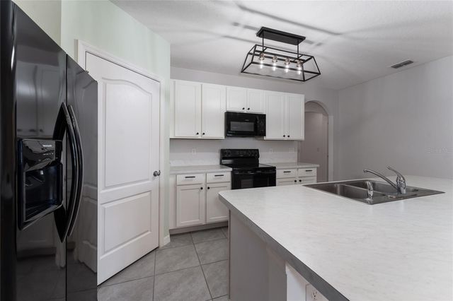 10511 BURLWOOD DRIVE, Leesburg, FL 34788