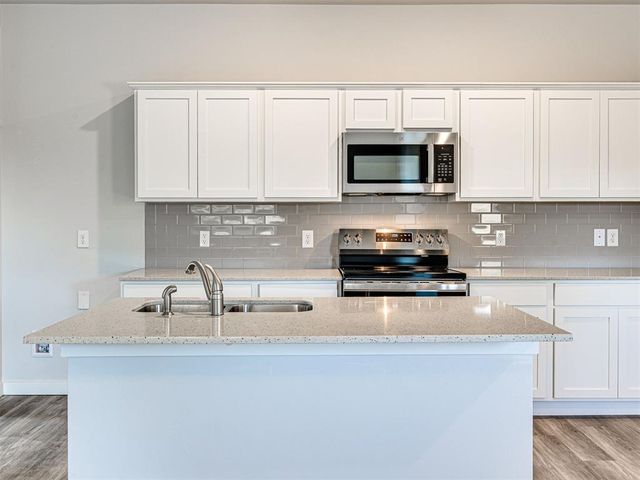 745 Cumberland Drive, Guthrie, OK 73044