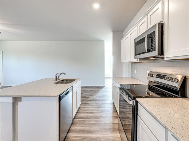 745 Cumberland Drive, Guthrie, OK 73044