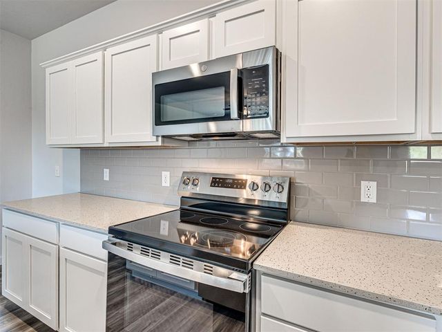 745 Cumberland Drive, Guthrie, OK 73044