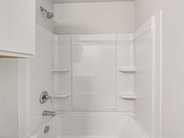 745 Cumberland Drive, Guthrie, OK 73044