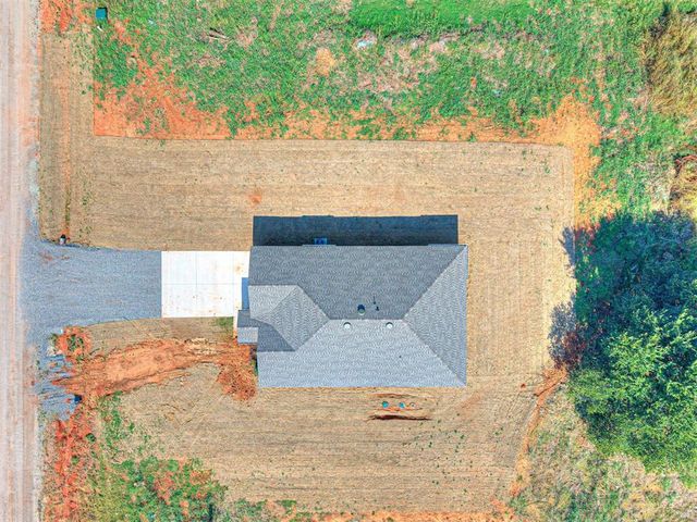 745 Cumberland Drive, Guthrie, OK 73044