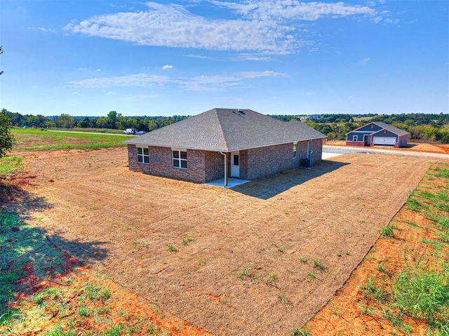 745 Cumberland Drive, Guthrie, OK 73044